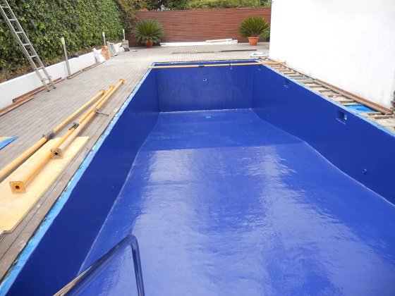 Baseina bļoda ar gatavu bezšuvju hidroizolācijas membrānu